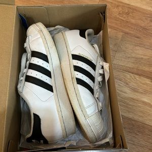 Adidas Superstar